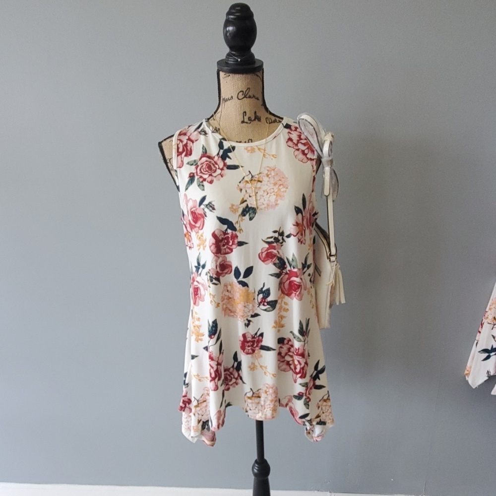White floral soft tank